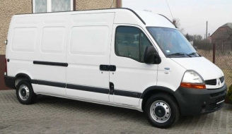 bérelhető furgon Renault Master L3H2